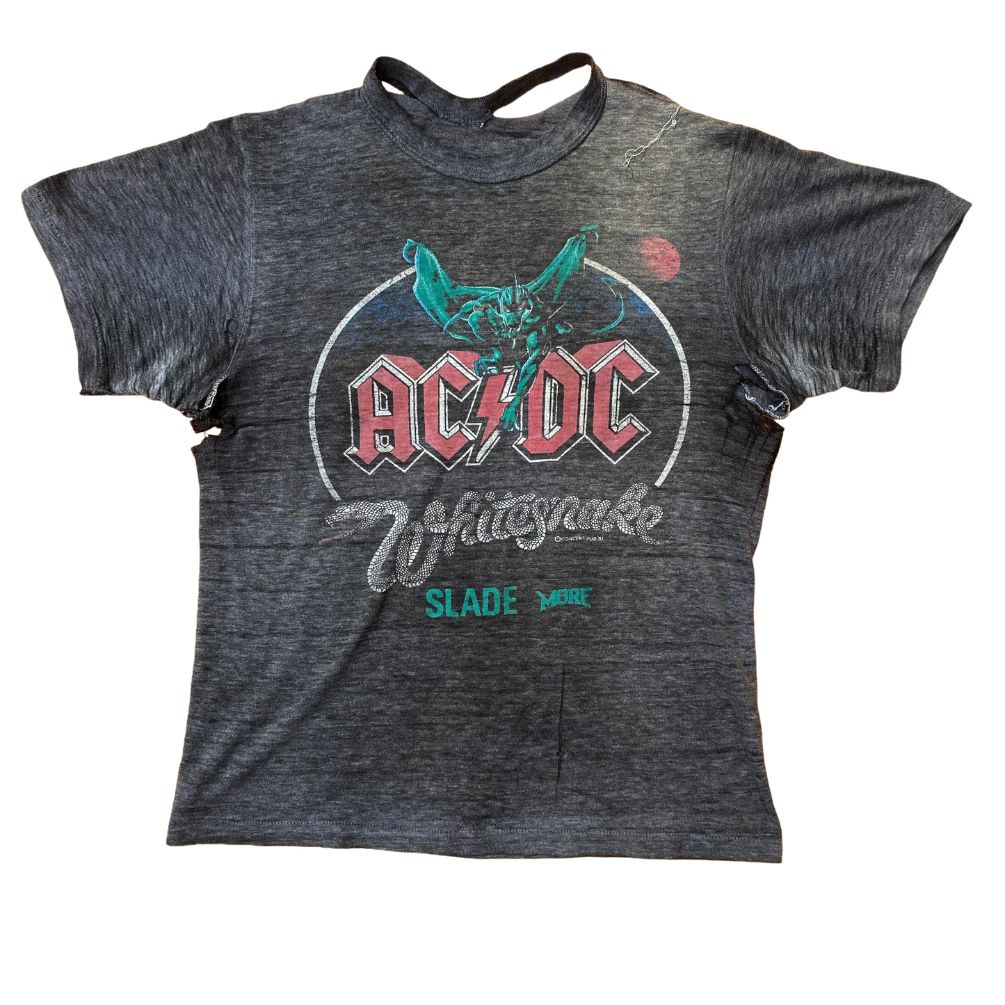 Thrashed AC/DC 1981
